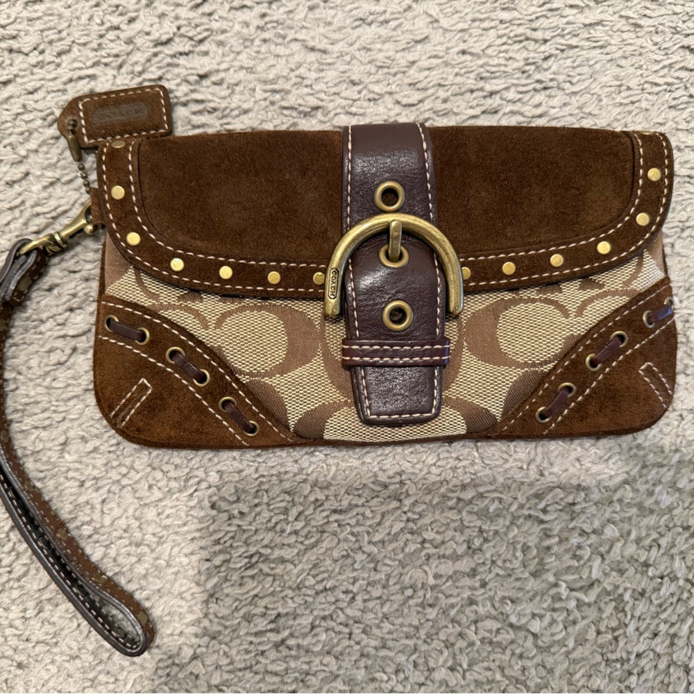 Y2K Coach Soho Sued Wrist Wallet